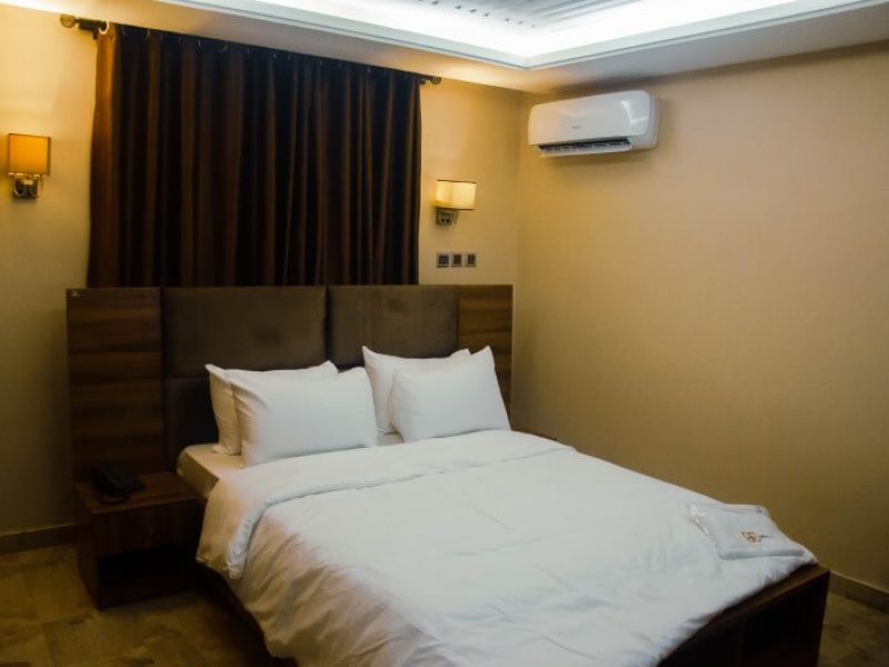 38 Hotels Deluxe