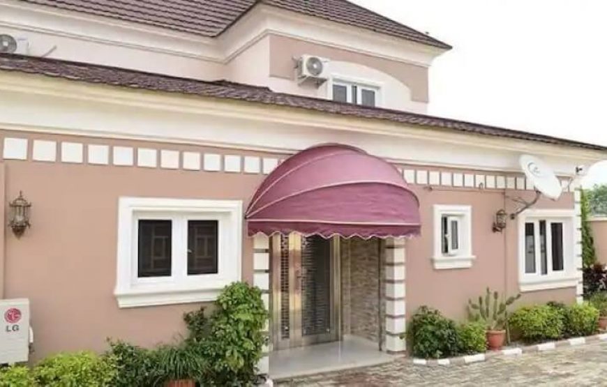 Auris Court Suites And Apartments Abuja