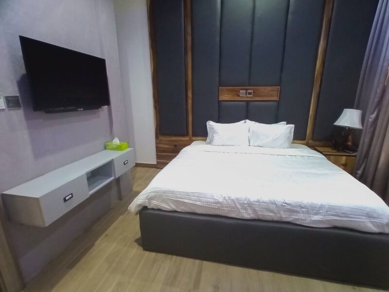 Aviel Diamond Suite