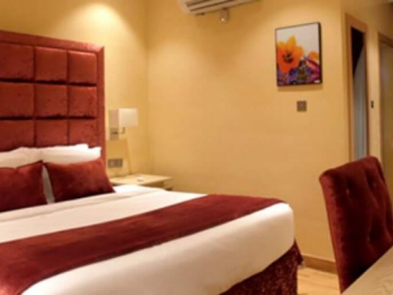 BON Hotel Elvis Classic Room