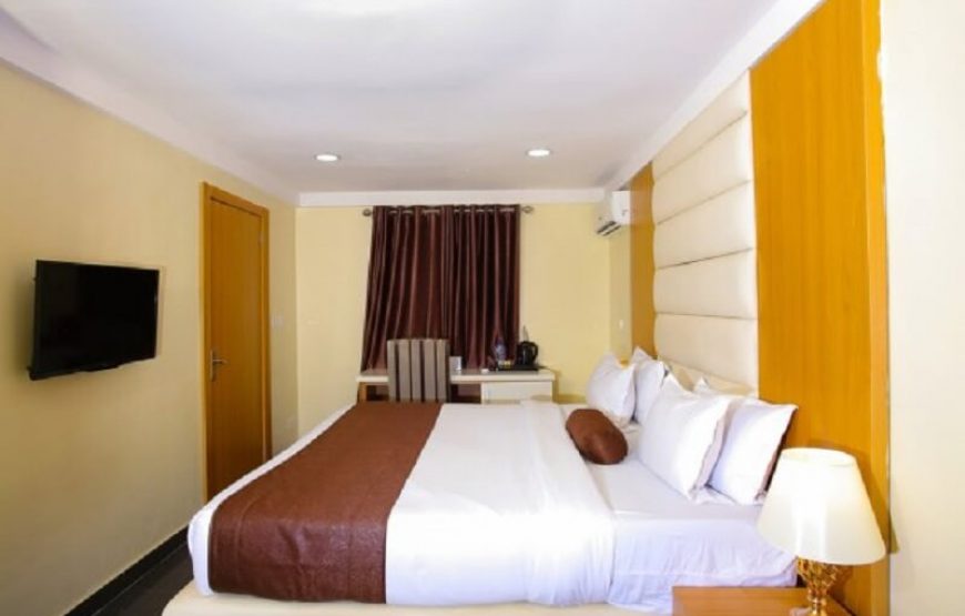 Chateaux De Atlantique Hotel, Lagos