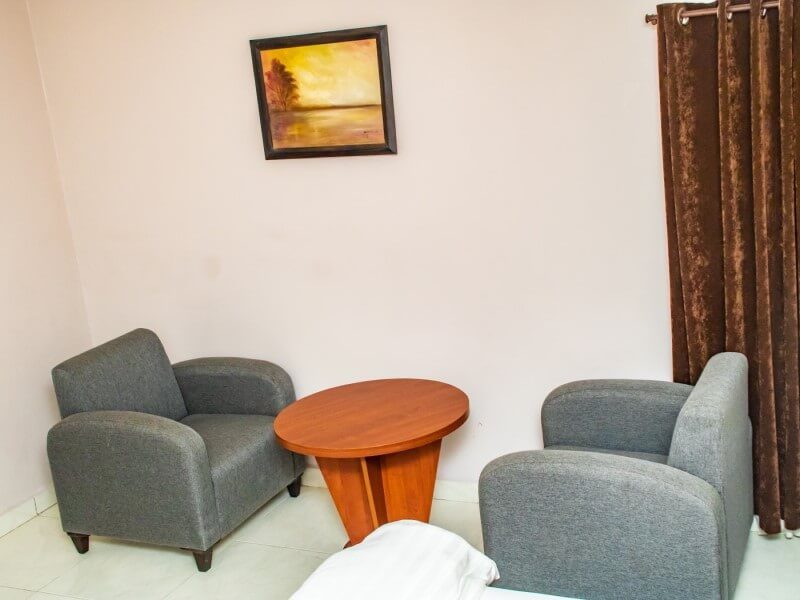 Denis Executive Room