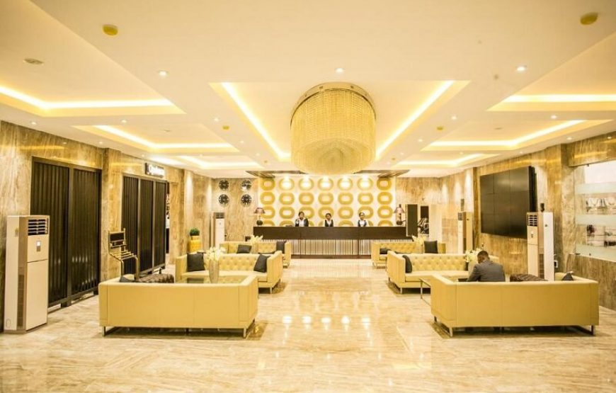 Echelon Heights Hotel, Rivers