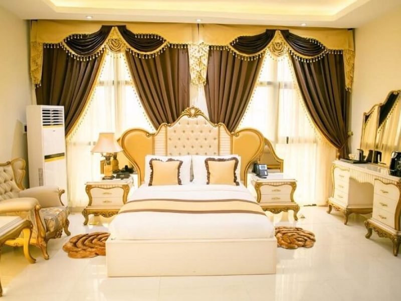 Echelon Heights Hotel Orthodox Room