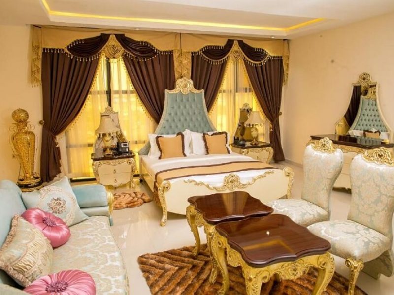 Echelon Heights Hotel Executive Room
