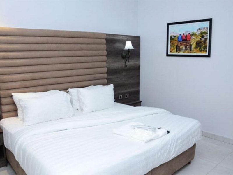 Glee Hotel Deluxe Suite