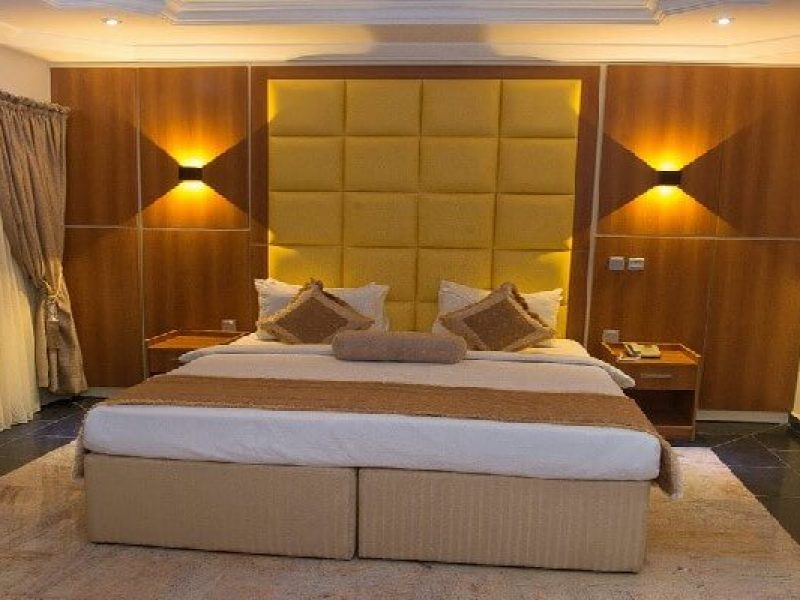 Grand Cubana Alcove Room