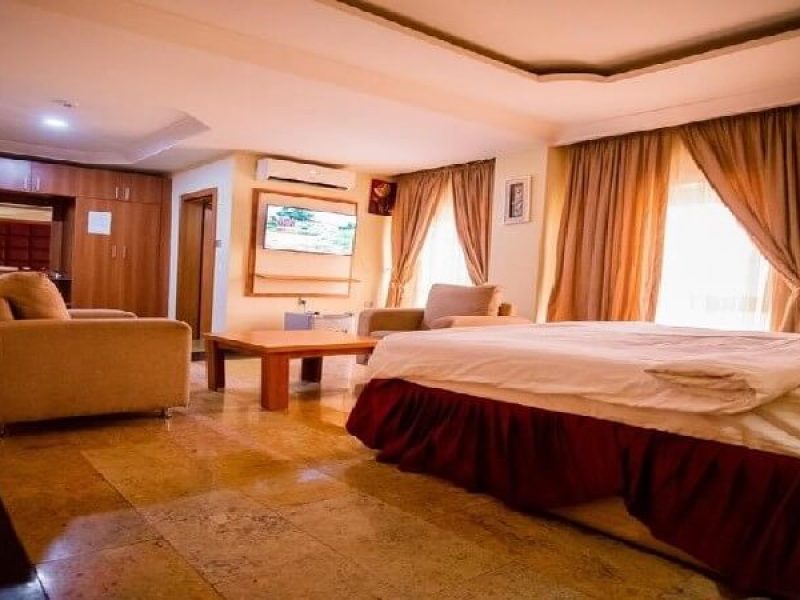 Grand Cubana Presidential Suite