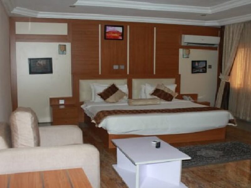 Grand Cubana Ambassadorial Suite