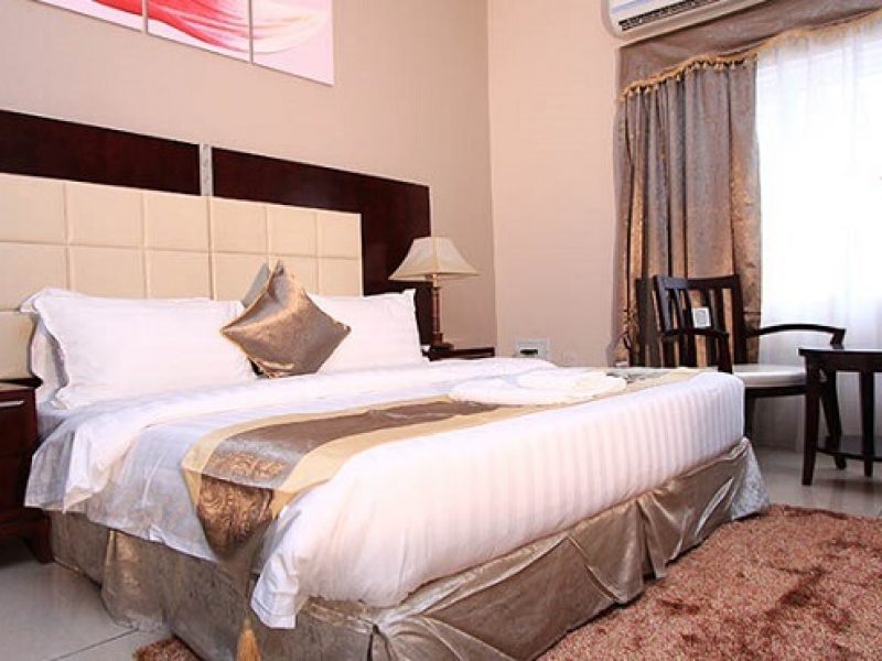 Grand Bee Suites Deluxe Room