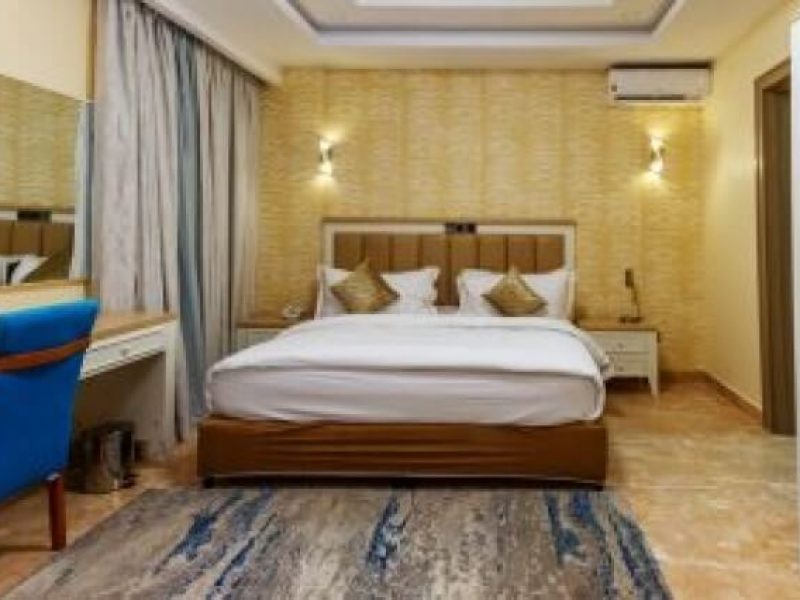 Hera Deluxe Room