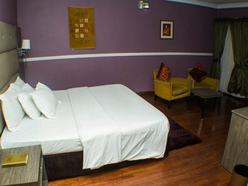 House J Resorts Executive Room