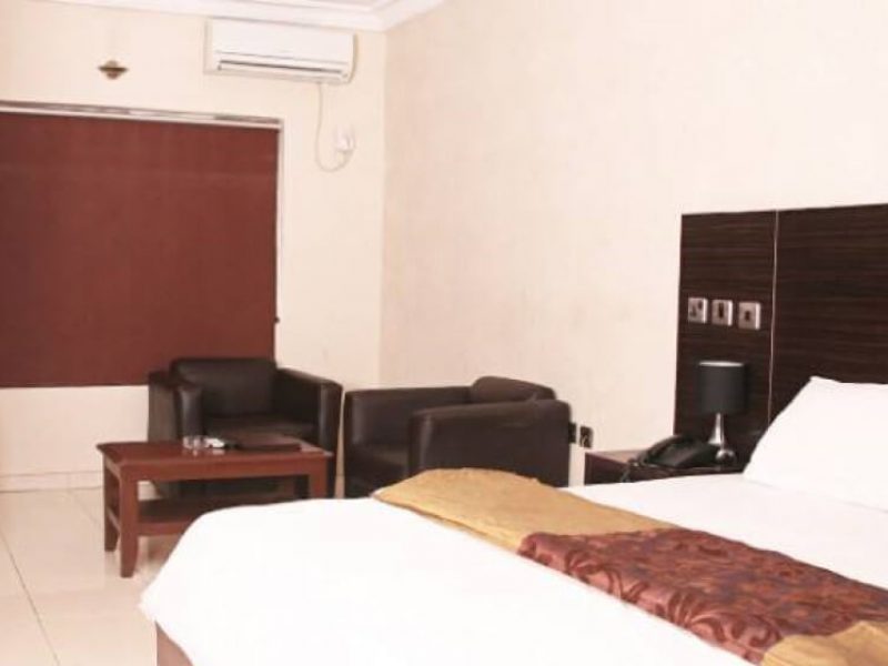 Palace Suite
