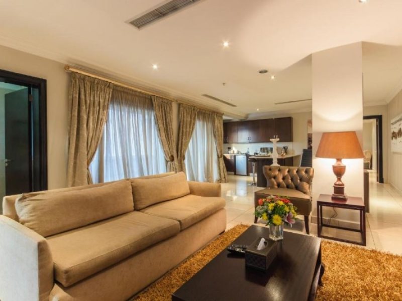 L’eola Suites Sky Garden Suite