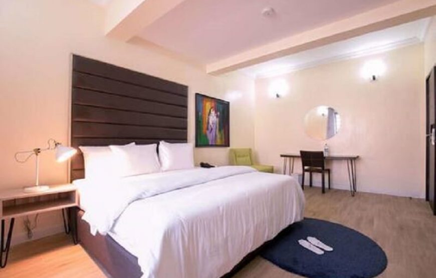Maple Hotel, Lagos