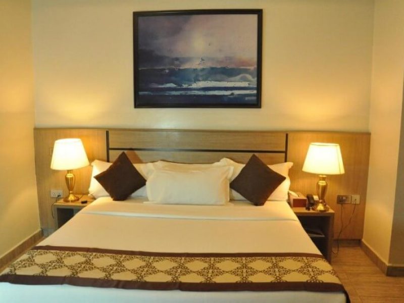 Moz 1 Deluxe Room