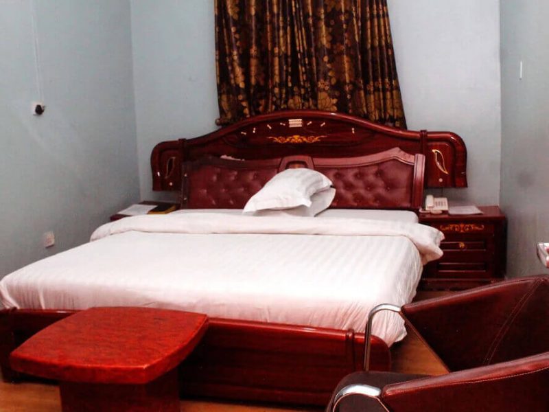 Paloma Suites