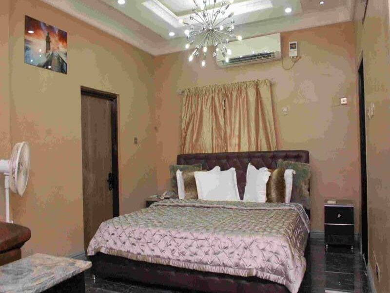 Platinum Presidential Suite