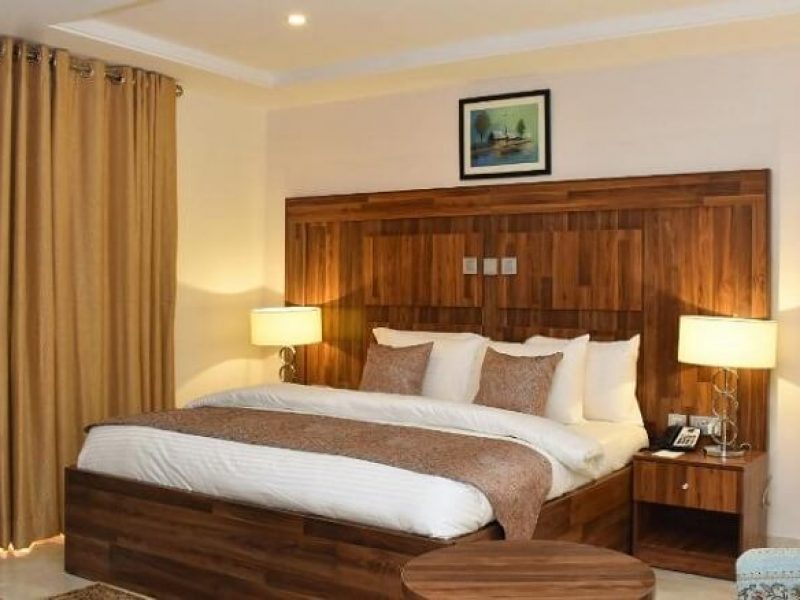 Qualibest Grand Club Executive