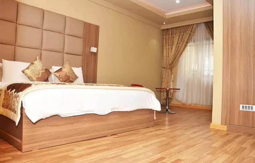 Blue Ribbon Suites, Rivers