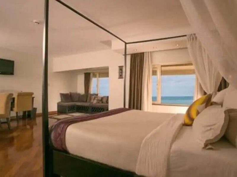 Hotel Bon Executive Suite