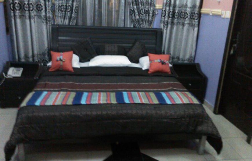 Ebekendy Hotel, Rivers