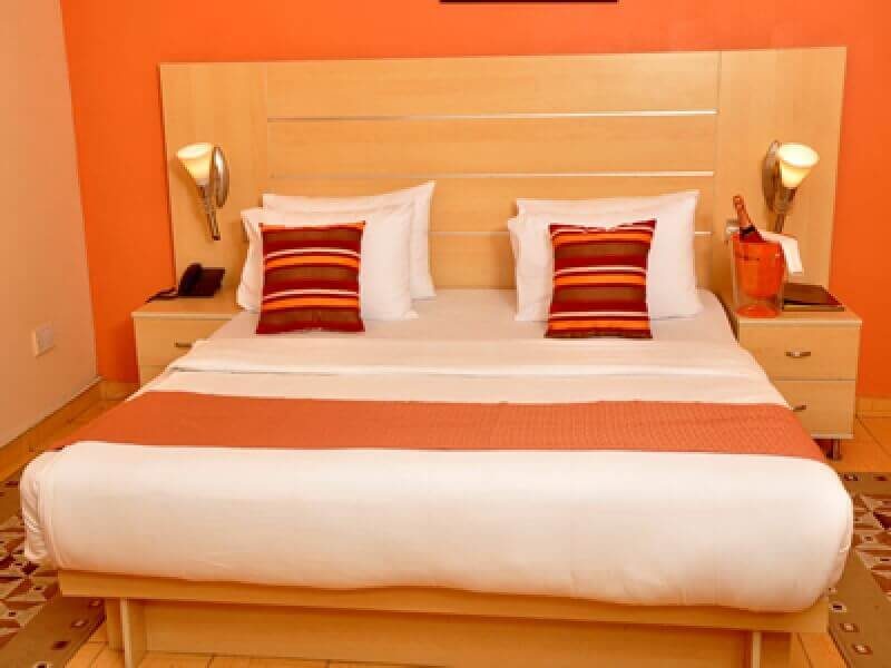 Elkan Suite