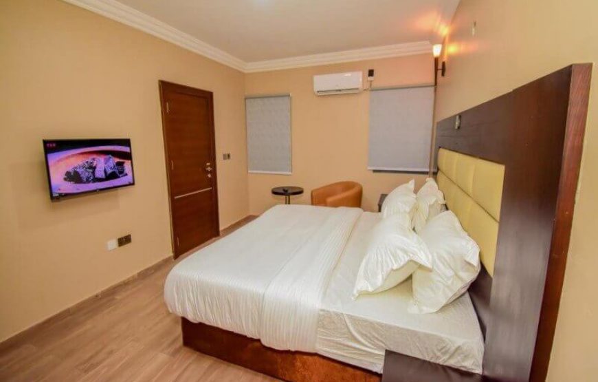 Fadars Place, Lagos