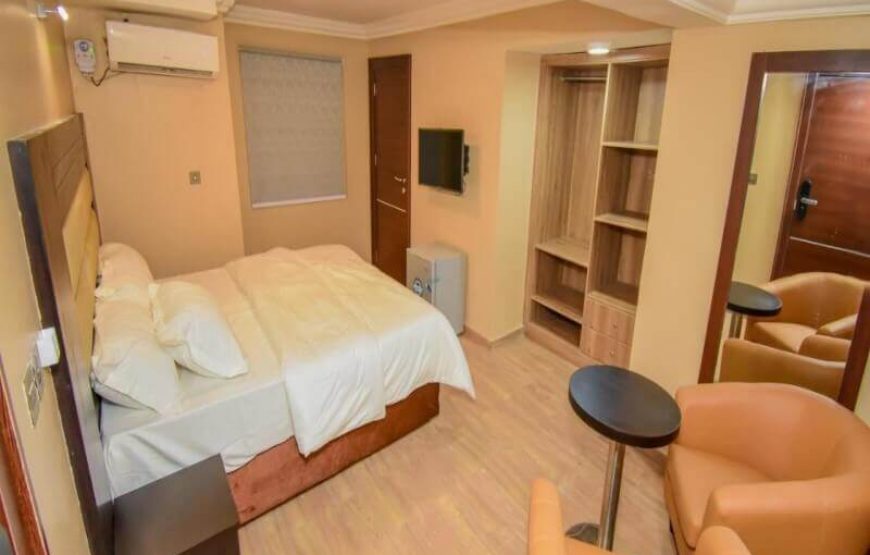 Fadars Place, Lagos