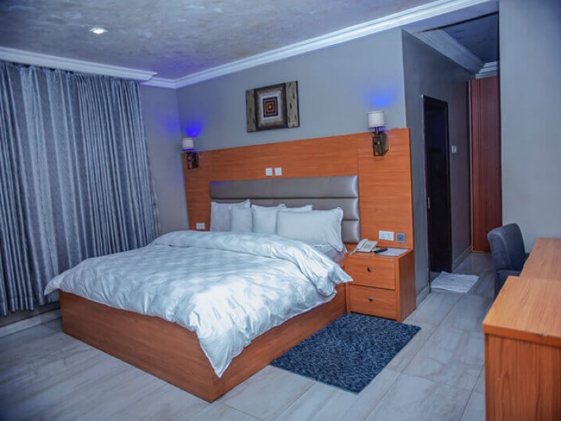 Kelin Height Platinum Suite