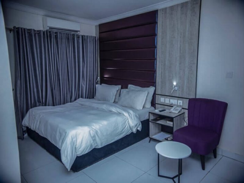 Kelin Height Standard Room