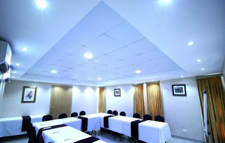 La Cour Hotels and Apartments Glover, Lagos