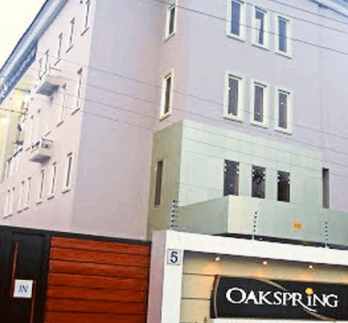 Oakspring Hotel and Luxury Suites, Lagos