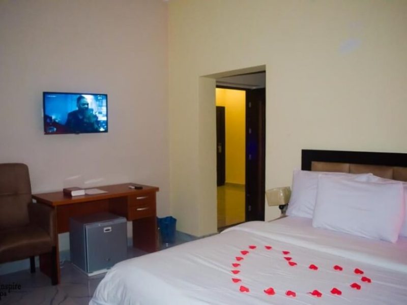 Pentagon Standard Family Room