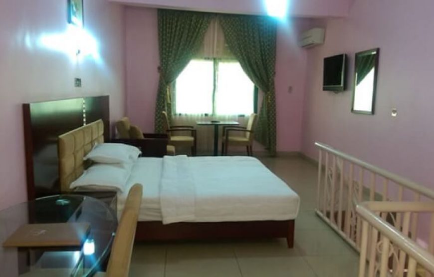 Quarterhouse Hotel, Kano