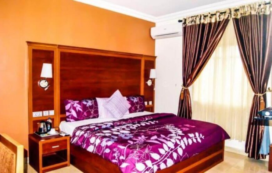 Royal Jatoz Hotel, Lagos