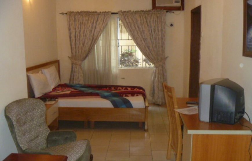 Tocville Gardens and Suites, Rivers
