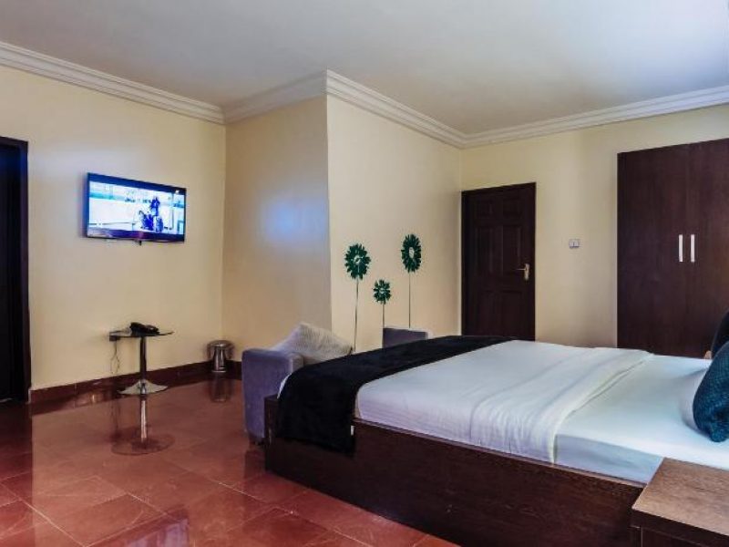 Tranquil Mews Deluxe Room