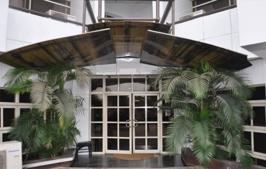 Vhelbherg Imperial Hotel, Rivers