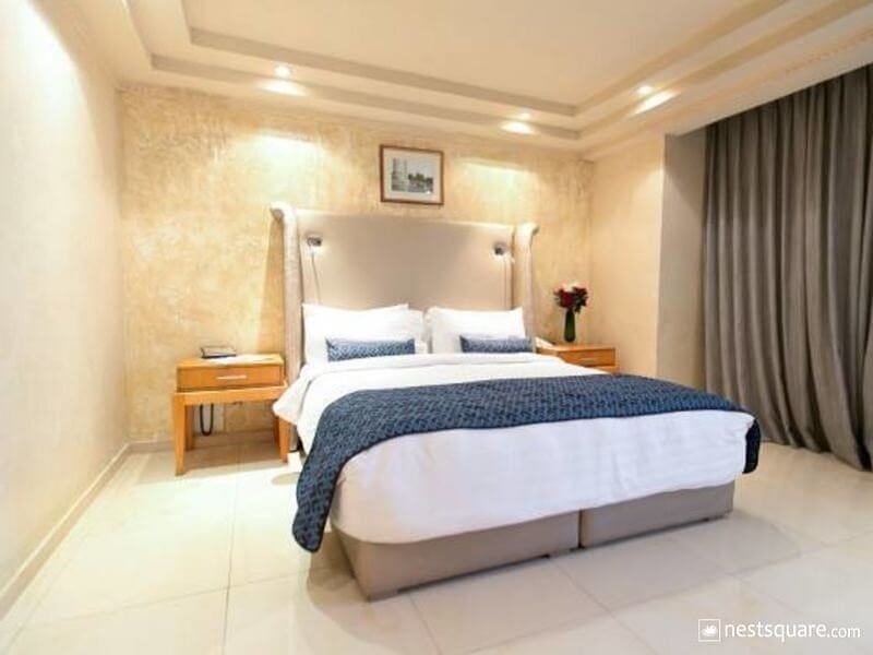 Victoria Crown Plaza Classic Room without Breakfast