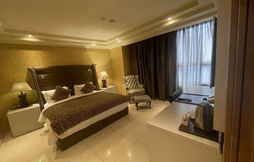 Victoria Crown Plaza Hotel, Lagos